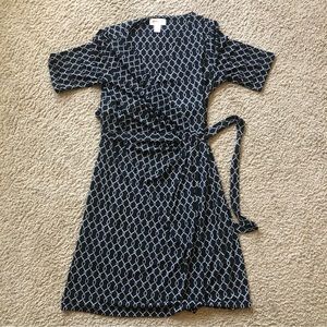 Maternity wrap dress - Black and white